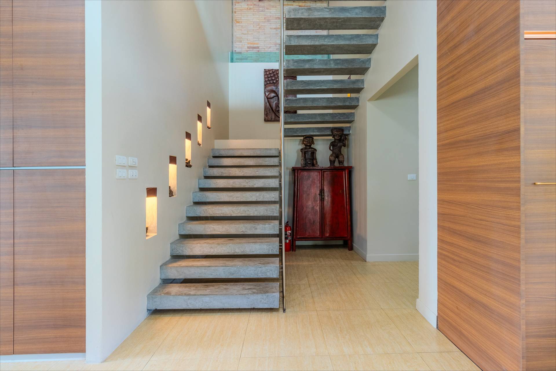 Feature staircase with recessed lighting